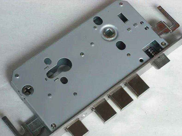 安康市24小时上门开锁公司