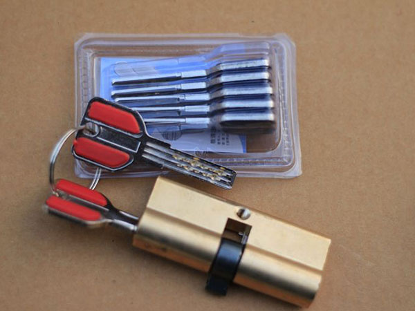 安康市24小时上门开锁公司